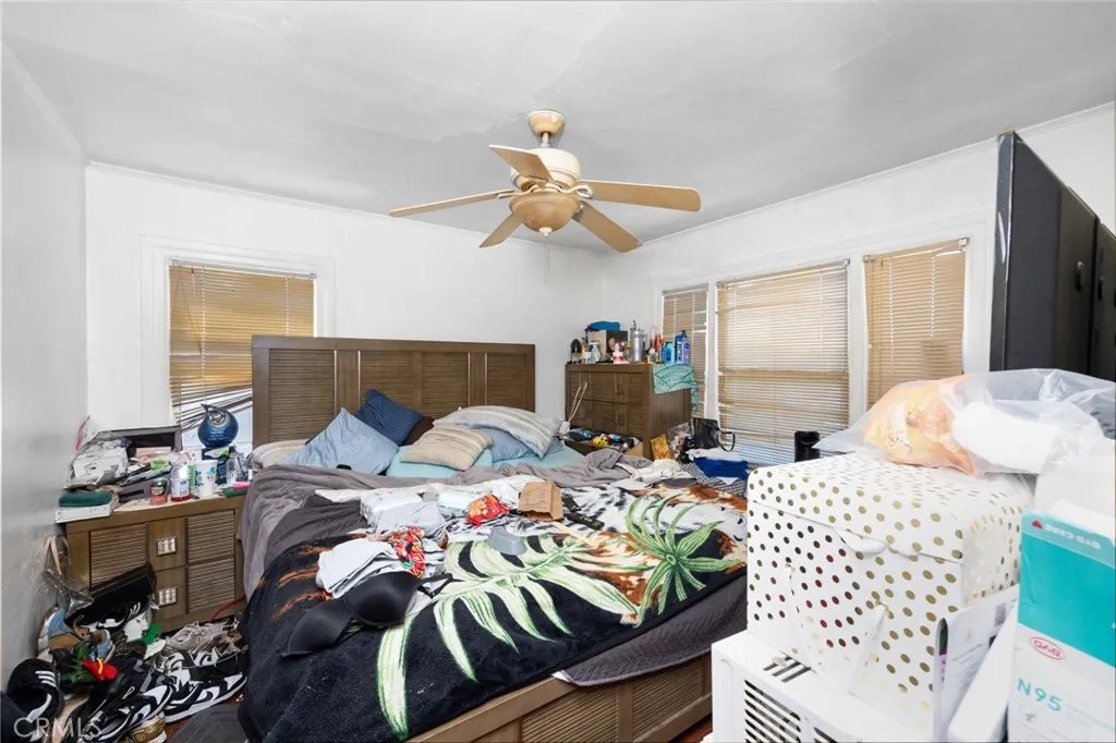 844 105th Street, Los Angeles, California 90044 home-pic-13